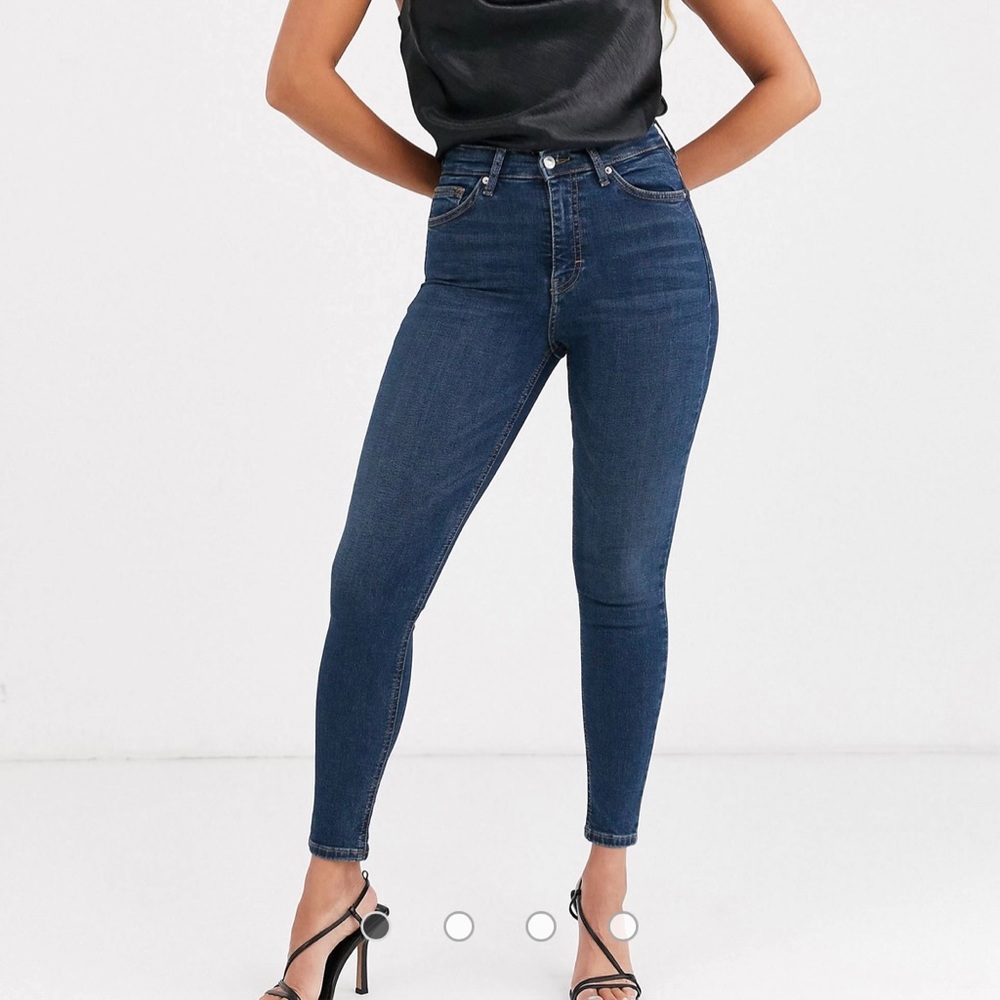 LIKE NEW Topshop Jaime Jeans